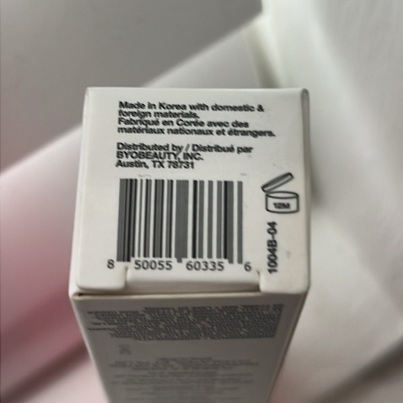 Dibs Glossy Balm - Effortless Pink -7.4ml/0.2 fl oz - Picture 7 of 7